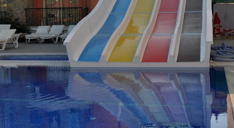 Club Dena Aparthotel Marmaris Eksteriør bilde